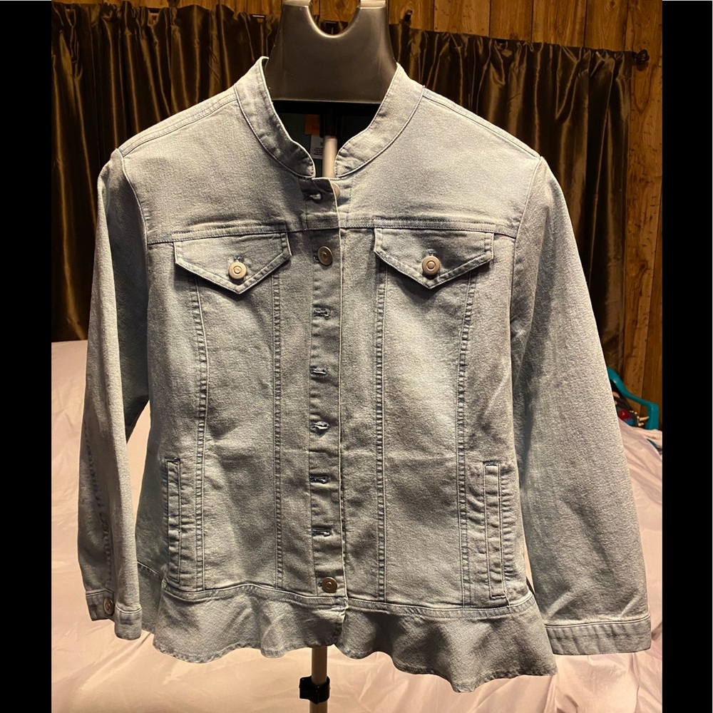 EUC Ruby Rd. Denim jacket. Size 10.